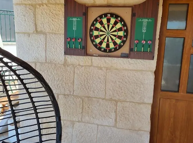 Marela With Heated Swimming Pool Trogir